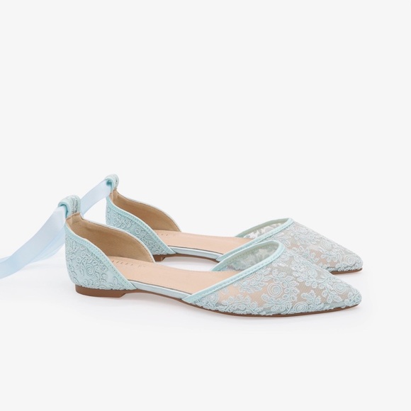 TWILA-LACE
Crochet Lace Pointy Toe with Ankle Tie or Ballerina size 8 - Picture 10 of 12